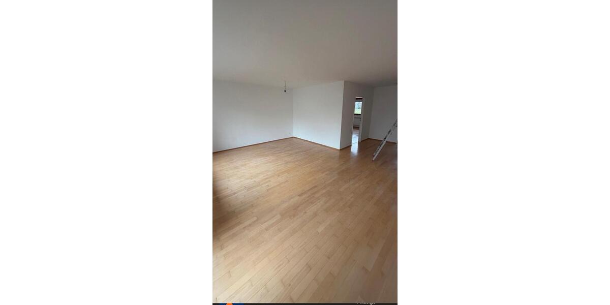 Etagenwohnung Neu-Ulm Ludwigsfeld - 3 Zimmer, 80 m&sup2;, 1.330&euro; | Angebot:25650970