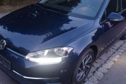 VW Golf 68.000 km 11.999 &euro; Günzburg 89312