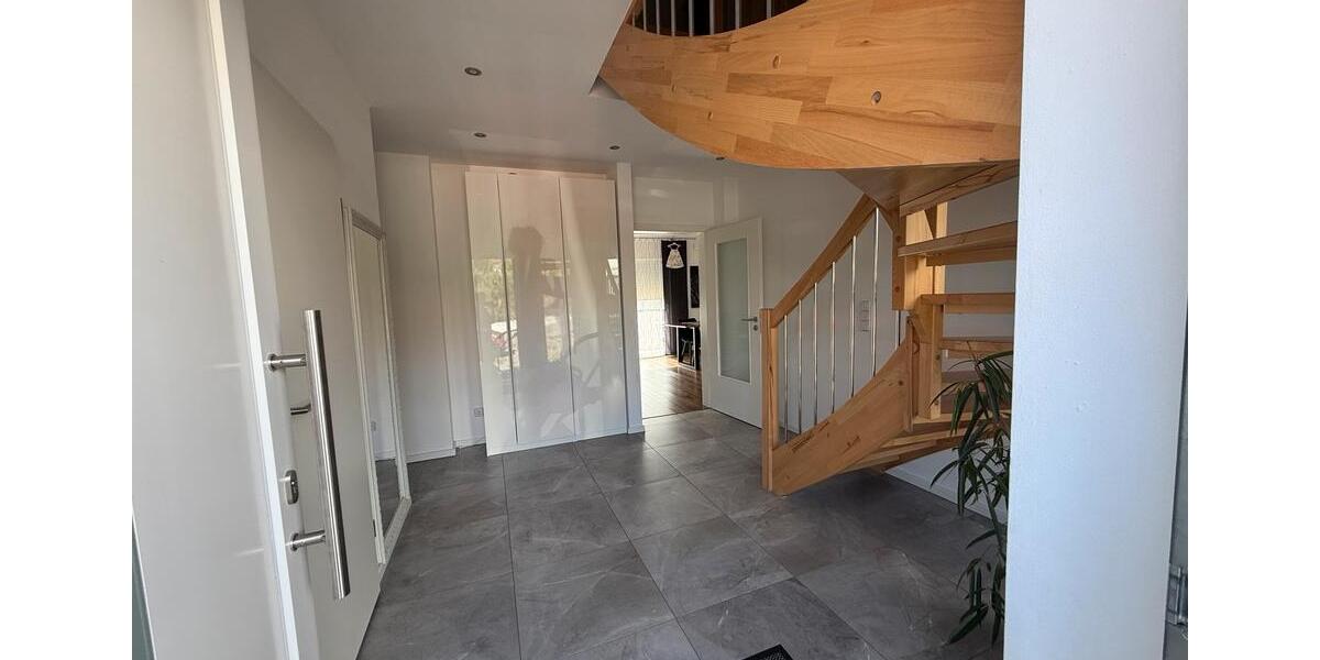 Einfamilienhaus Illertissen - 6 Zimmer, 165 m&sup2;, 650.000&euro; | Angebot:22471771