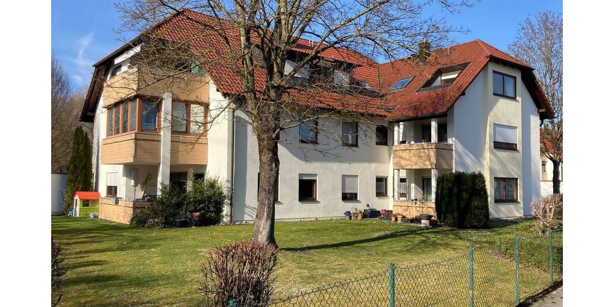 Etagenwohnung Illertissen - 4 Zimmer, 110 m&sup2;, 348.000&euro; | Angebot:25957262