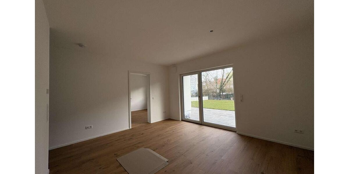 Erdgeschoßwohnung Weißenhorn - 5.5 Zimmer, 122 m&sup2;, 1.696&euro; | Angebot:24780069