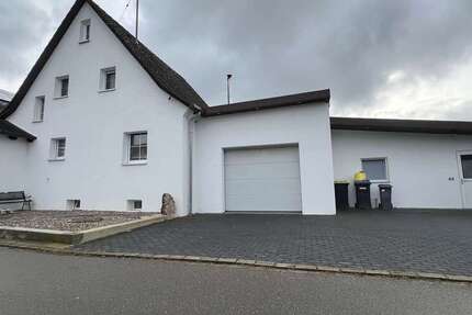 Haus Illertissen - 4 Zimmer, 130 m&sup2;, 690.000&euro; | Angebot:26782440