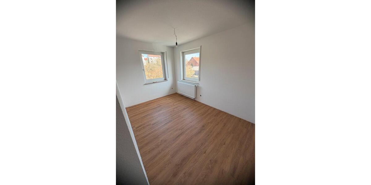 Etagenwohnung Ehingen (Donau) - 3 Zimmer, 78 m&sup2;, 900&euro; | Angebot:25794090