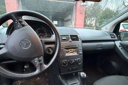 Mercedes-Benz A 180 154.800 km 3.500 &euro; Laupheim 88471