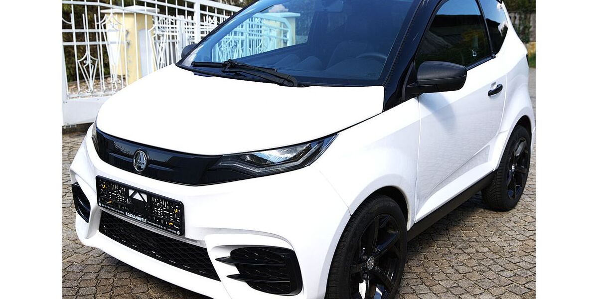 Aixam City 16.600 km 15.700 &euro; Günzburg 89312