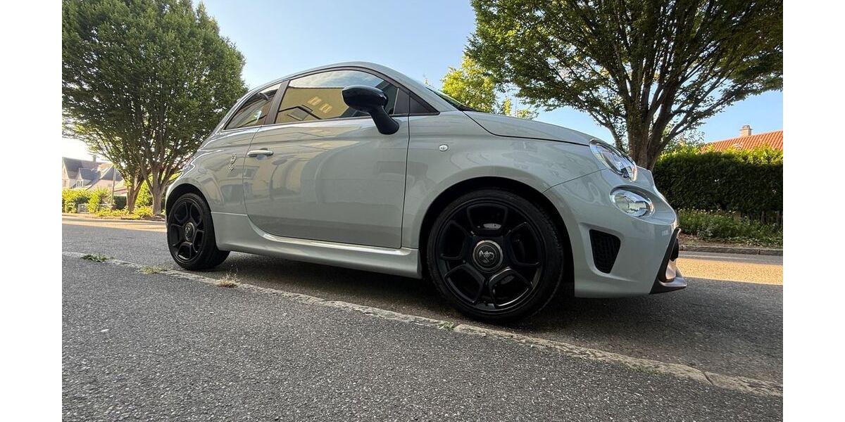 Abarth 595 11.000 km 21.000 &euro; Ulm 89077