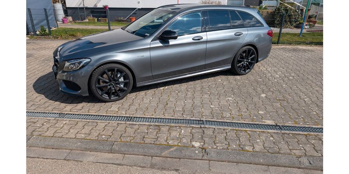 Mercedes-Benz C 43 AMG 138.000 km 27.900 &euro; Herbrechtingen 89542