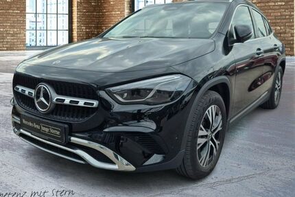 Mercedes-Benz GLA 200 33.500 km 35.280 &euro; Geislingen/ Steige 73312