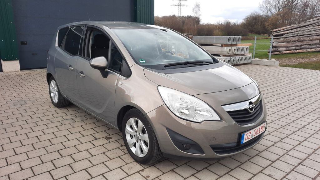 Opel Meriva 138.000 km 3.490 &euro; Kötz 89359