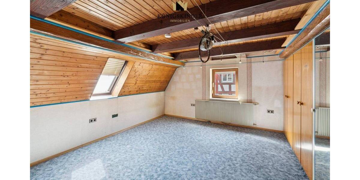 Reihenmittelhaus Blaubeuren - 5 Zimmer, 170 m&sup2;, 275.000&euro; | Angebot:25731173