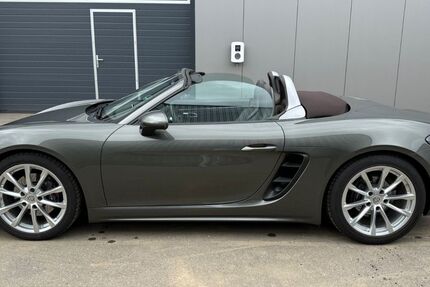 Porsche Boxster 29.000 km 59.900 &euro; Ulm 89075