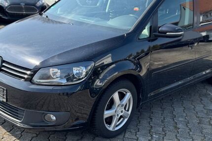 VW Touran 231.564 km 4.950 &euro; Achstetten 88480