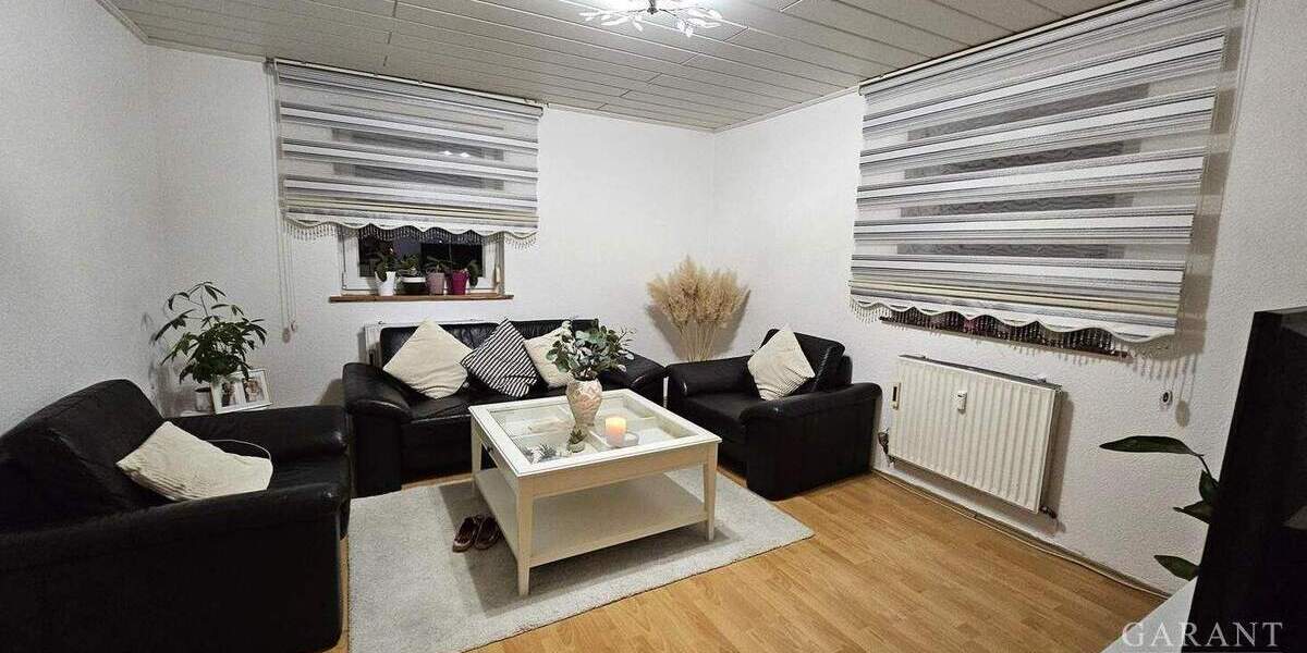 Mehrfamilienhaus, Wohnhaus Vöhringen - 9 Zimmer, 224 m&sup2;, 480.000&euro; | Angebot:25707708