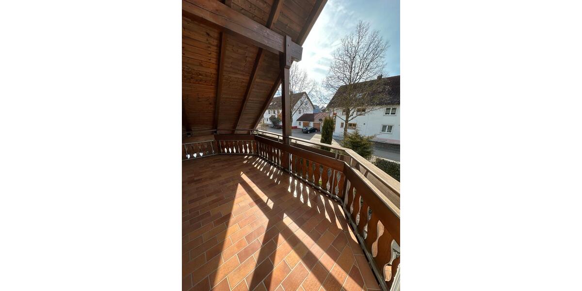 Dachgeschoßwohnung Ulm Donautal - 2.5 Zimmer, 100 m&sup2;, 1.000&euro; | Angebot:26326748