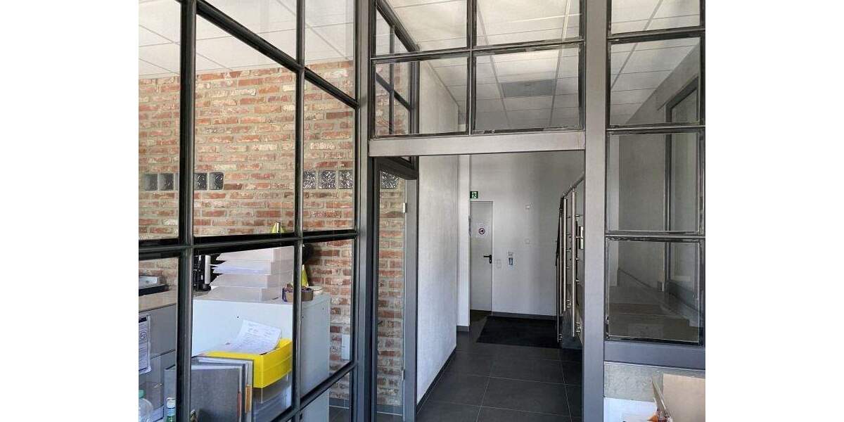 Gewerbeobjekt Ulm Donautal - 1 Zimmer, 597 m&sup2;, 4.776&euro; | Angebot:25862438