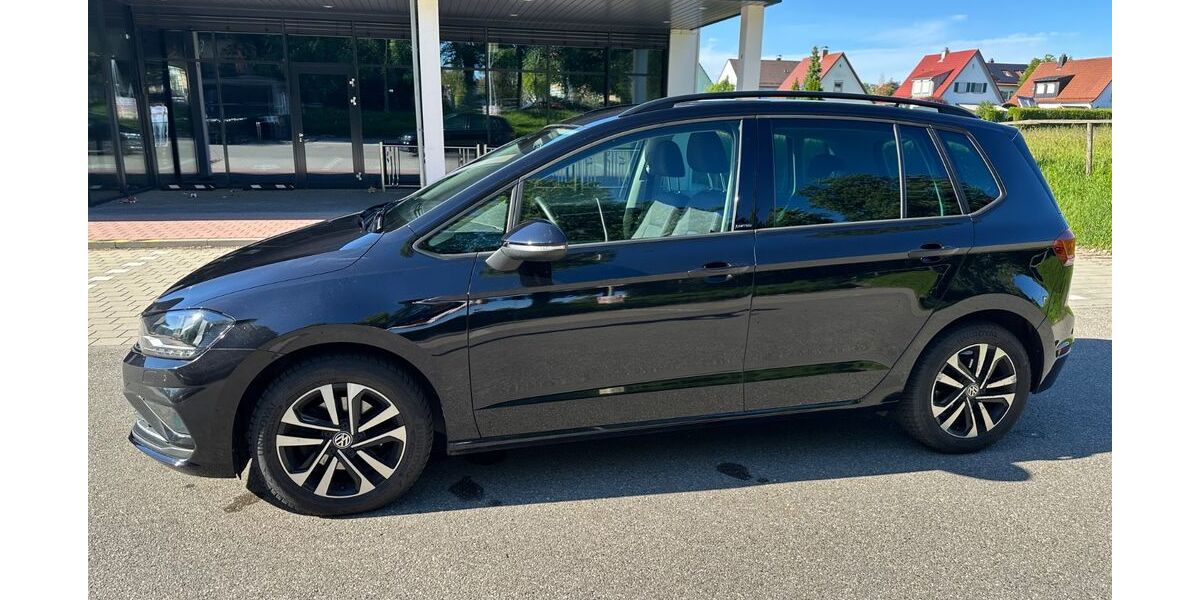 VW Golf Sportsvan 174.000 km 9.600 &euro; Weissenhorn 89264