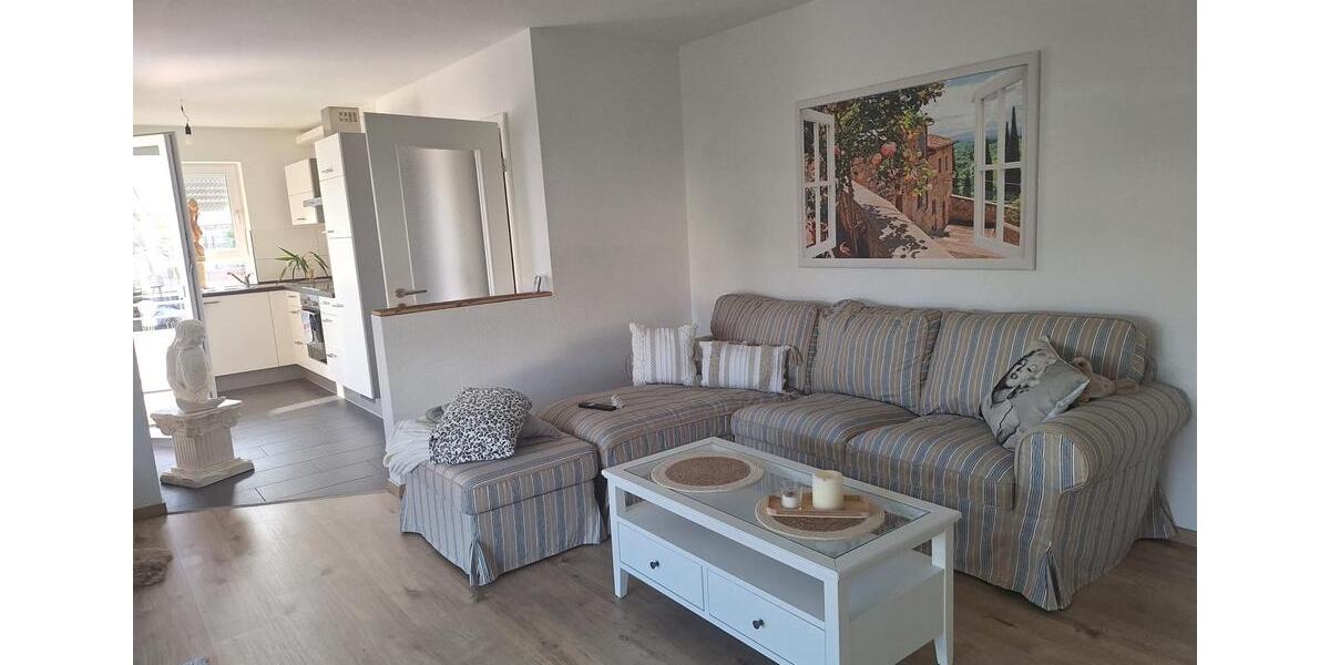 Etagenwohnung Neu-Ulm Burlafingen - 2.5 Zimmer, 63 m&sup2;, 265.000&euro; | Angebot:27013692