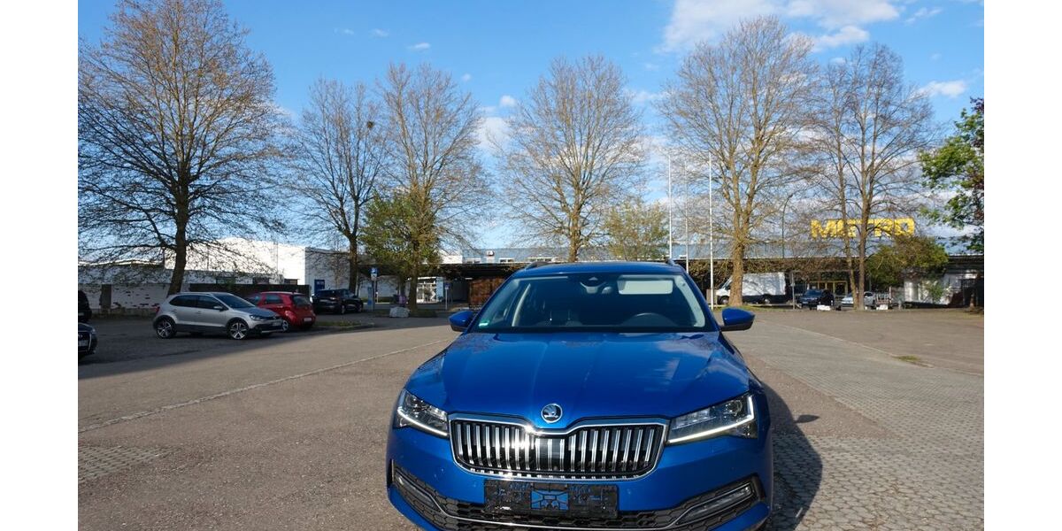 Skoda Superb 217.000 km 17.490 &euro; Neu-Ulm 89231
