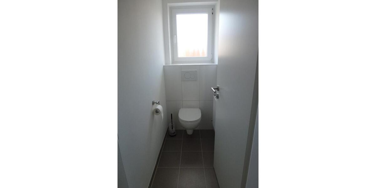 Etagenwohnung Neu-Ulm Burlafingen - 4.5 Zimmer, 101 m&sup2;, 1.150&euro; | Angebot:26045100