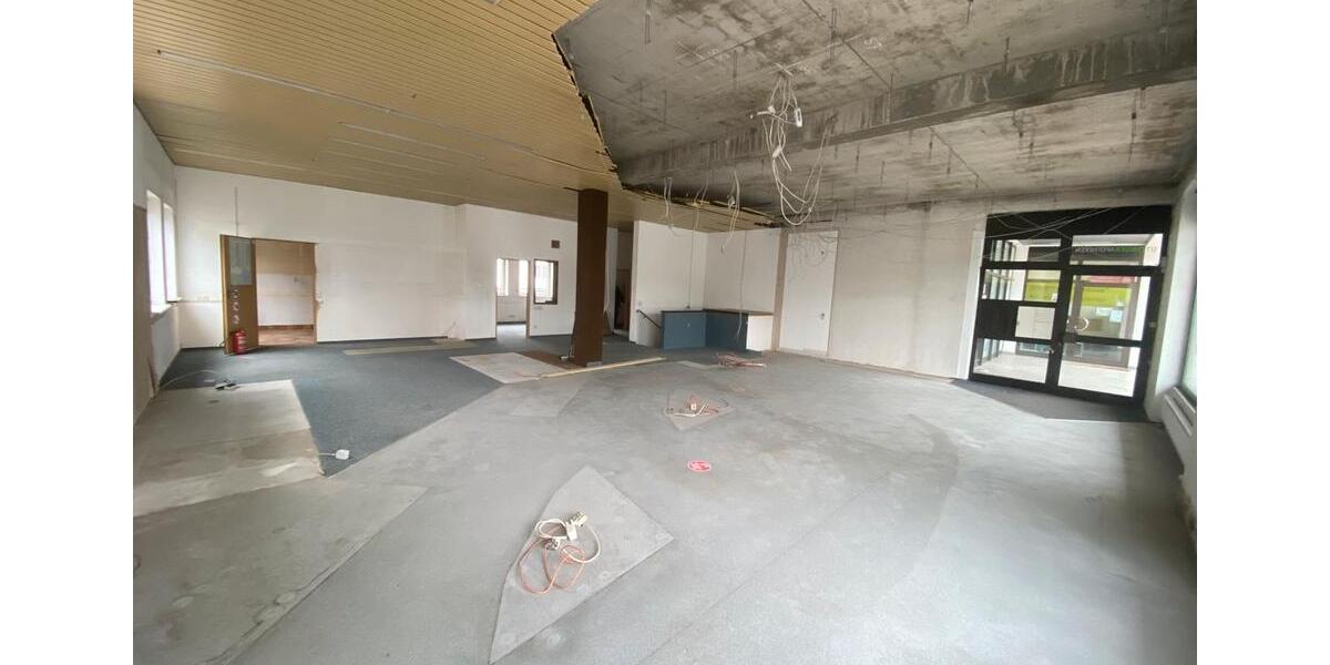 Gewerbeobjekt Neu-Ulm Burlafingen - 2.100&euro; | Angebot:15962060