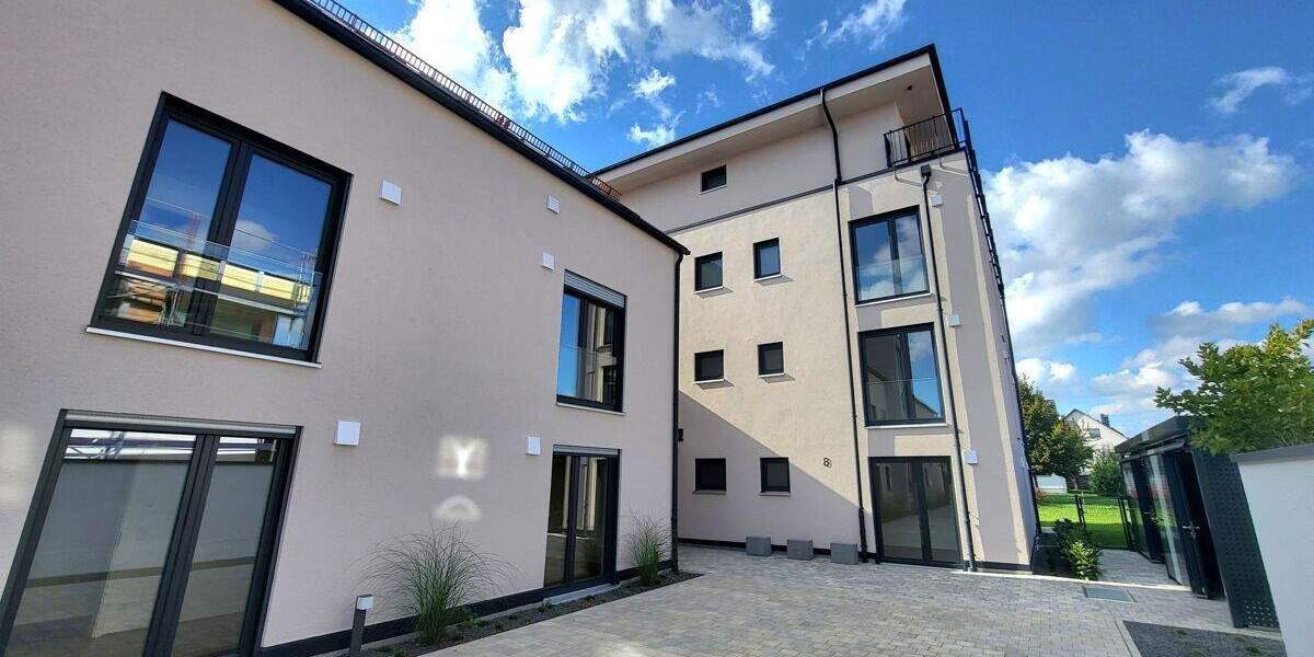 Etagenwohnung Neu-Ulm Burlafingen - 3 Zimmer, 137 m&sup2;, 1.935&euro; | Angebot:25728452
