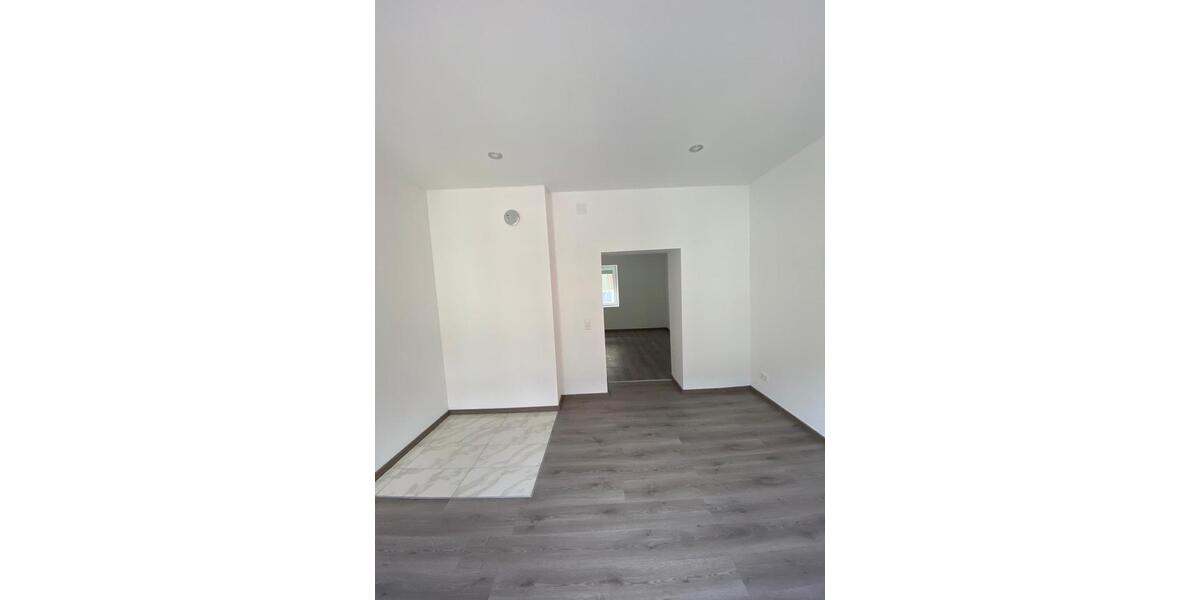 Etagenwohnung Neu-Ulm Ludwigsfeld - 2 Zimmer, 55 m&sup2;, 1.025&euro; | Angebot:25170480