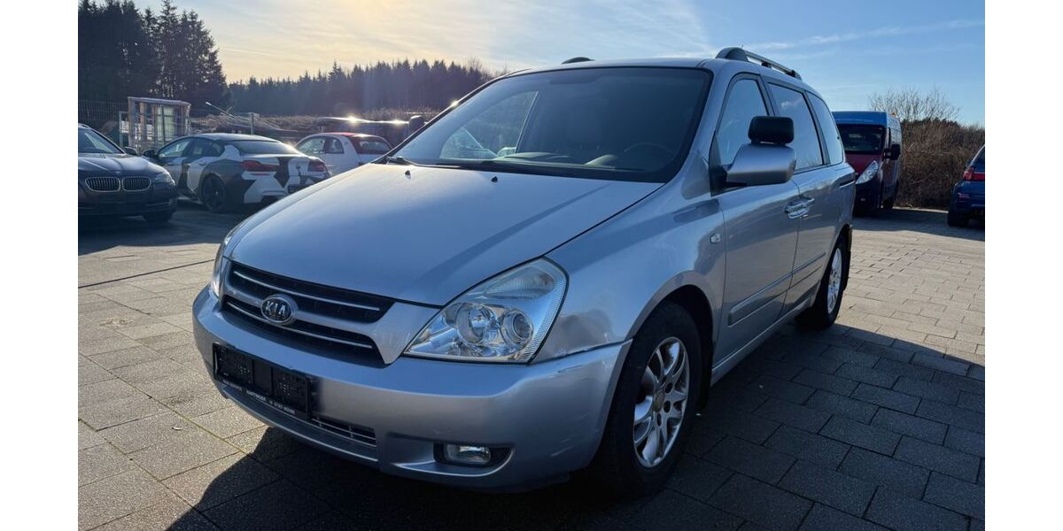 Kia Carnival 169.000 km 5.490 &euro; Vöhringen/Illerberg 89269