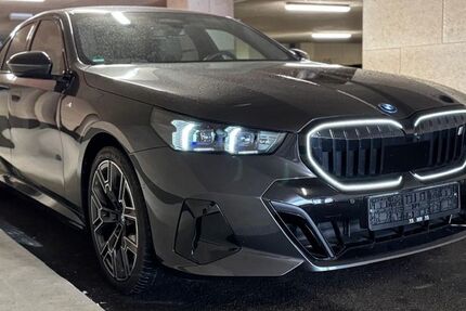 BMW i5 21.370 km 62.190 &euro; Ulm 89081