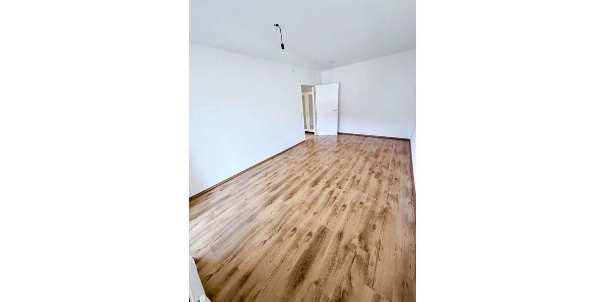 Etagenwohnung Neu-Ulm Stadtmitte - 2 Zimmer, 60 m&sup2;, 255.000&euro; | Angebot:25780301