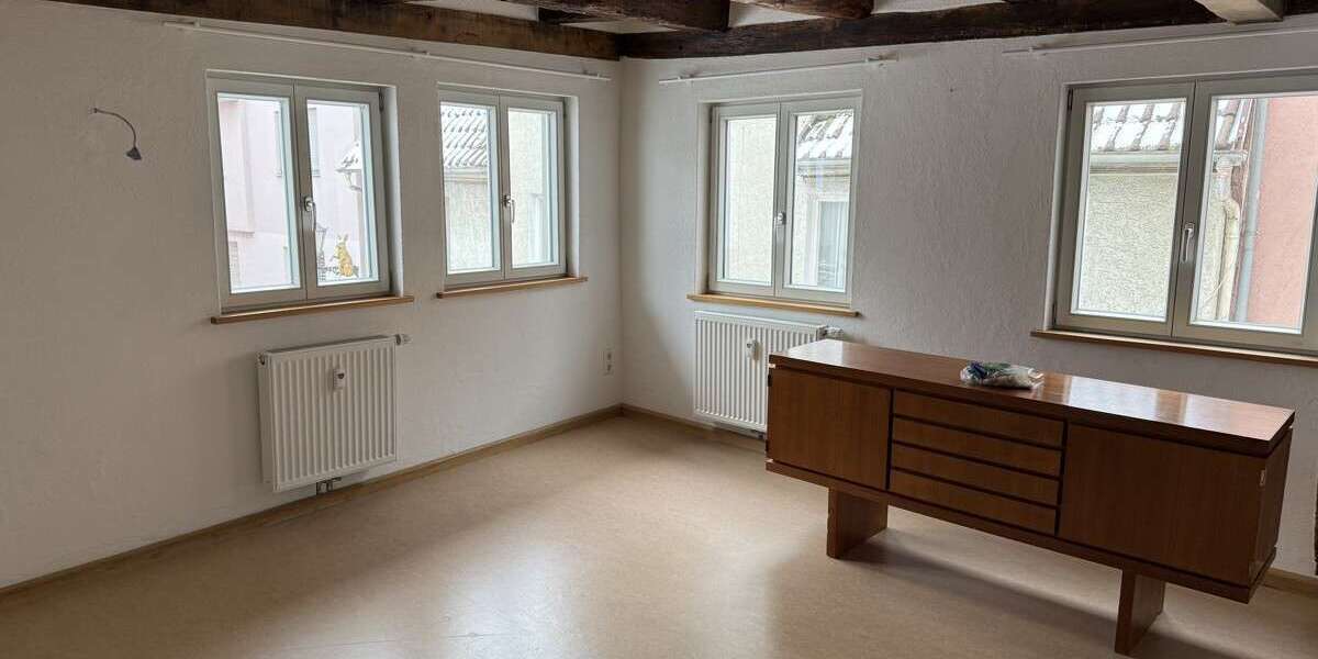 Etagenwohnung Geislingen an der Steige - 4 Zimmer, 87 m&sup2;, 890&euro; | Angebot:23355142