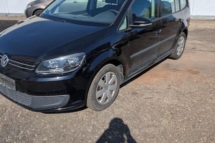 VW Touran 237.000 km 3.690 &euro; Neu-Ulm 89231