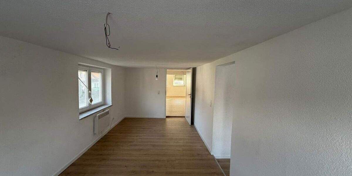 Etagenwohnung Langenau (Albeck) Albeck - 6 Zimmer, 148 m&sup2;, 295.000&euro; | Angebot:25824686