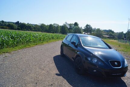 Seat Leon 75.800 km 5.600 &euro; Schwendi 88477