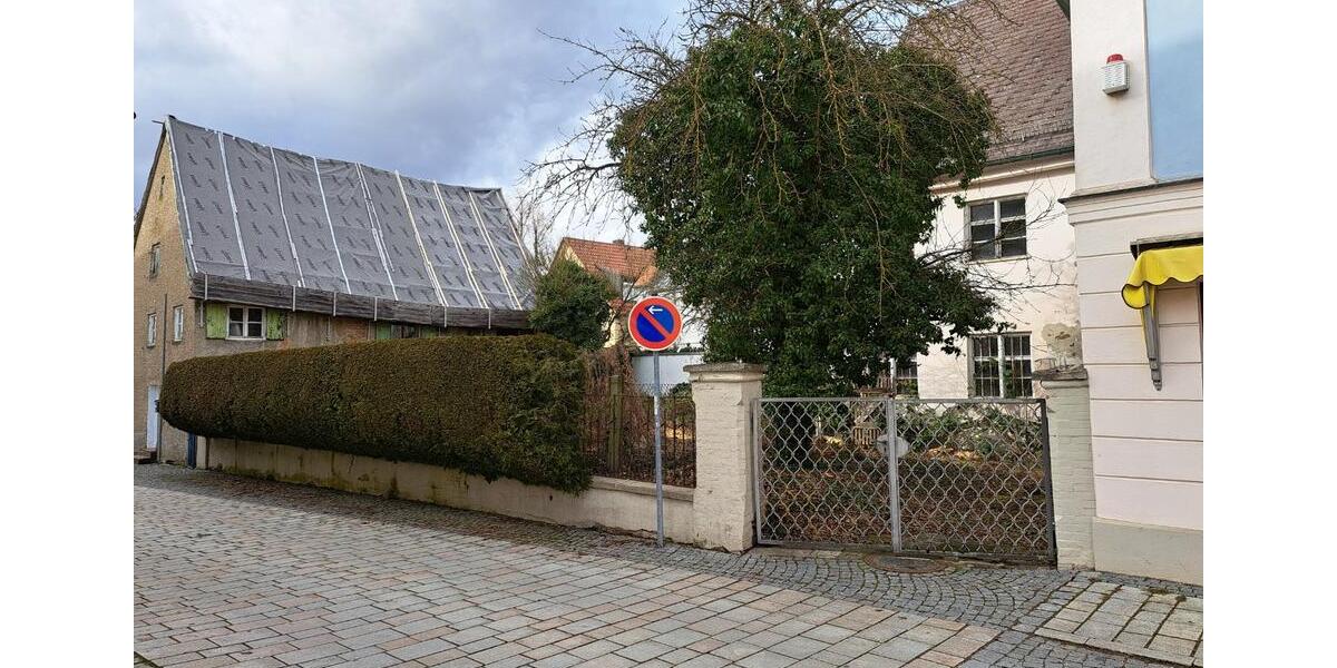 Einfamilienhaus Weißenhorn - 12 Zimmer, 180 m&sup2;, 690.000&euro; | Angebot:24981103