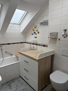 LOFT-FEELING: HOHE DECKEN & BARRIEREFREIER ZUGANG - Etagenwohnung Sontheim an der Brenz | Angebot:26276431