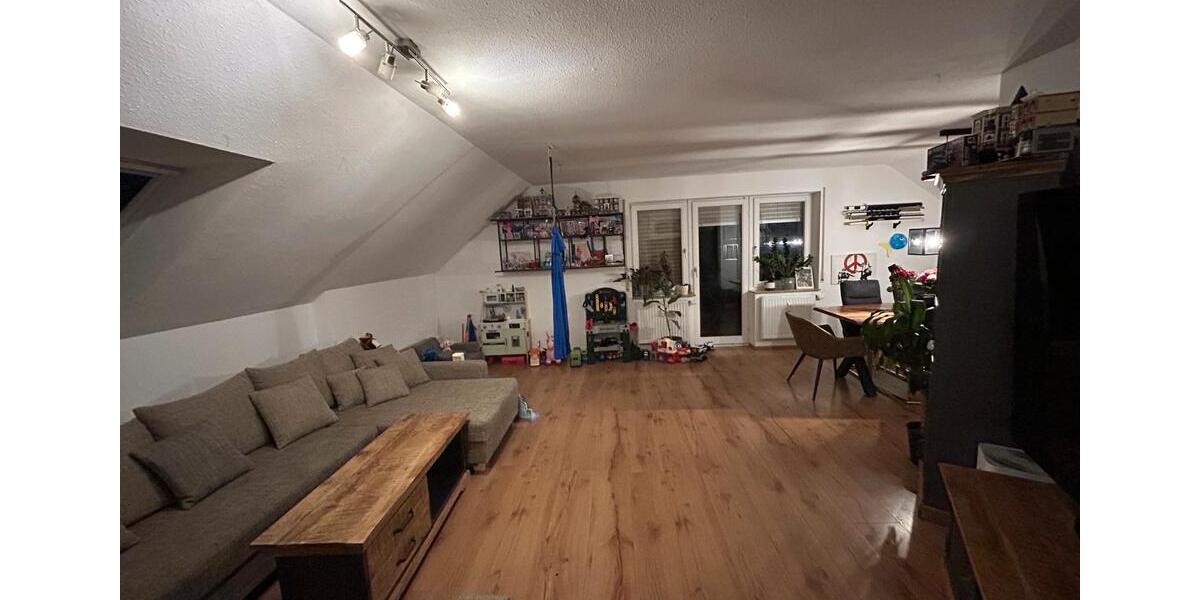 Dachgeschoßwohnung Senden - 3.5 Zimmer, 83 m&sup2;, 275.000&euro; | Angebot:27001740