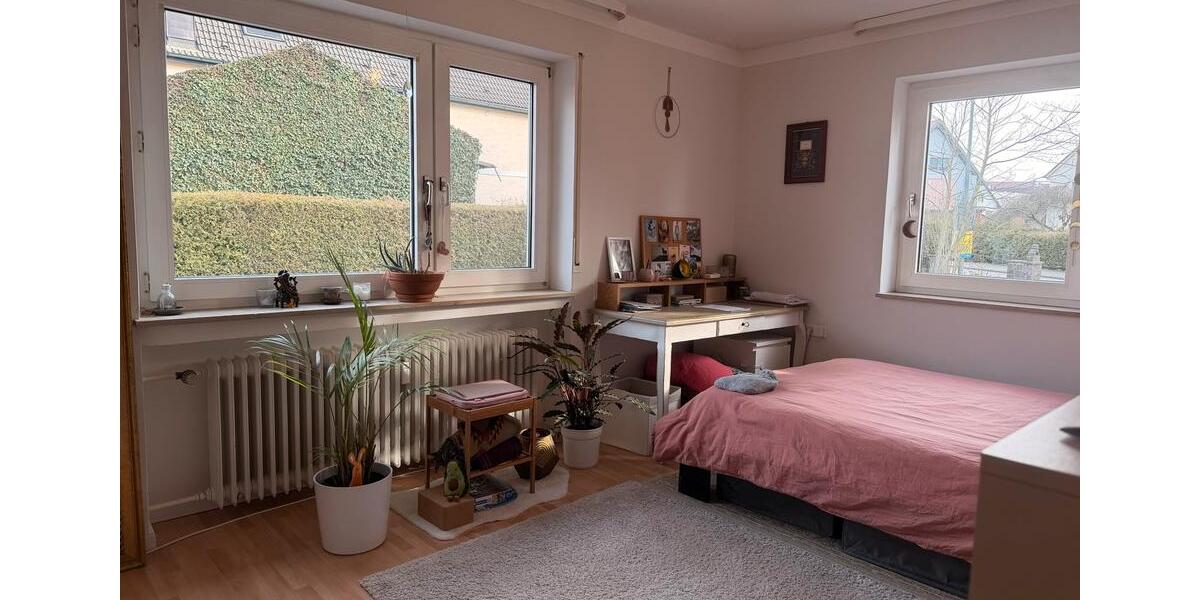 Erdgeschoßwohnung Neu-Ulm Burlafingen - 1 Zimmer, 23 m&sup2;, 650&euro; | Angebot:25834037