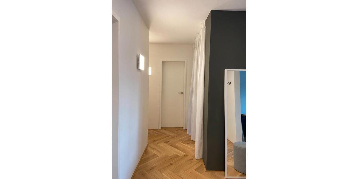 Dachgeschoßwohnung Neu-Ulm Ludwigsfeld - 3.5 Zimmer, 82 m&sup2;, 356.000&euro; | Angebot:26984120