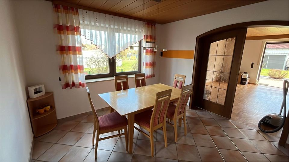 Erdgeschoßwohnung Offingen - 3.5 Zimmer, 130 m&sup2;, 1.100&euro; | Angebot:25255998