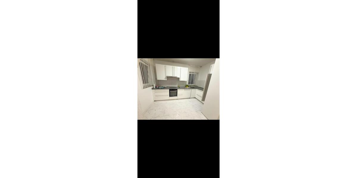 Mehrfamilienhaus, Wohnhaus Ichenhausen - 8 Zimmer, 176 m&sup2;, 389.000&euro; | Angebot:27002011
