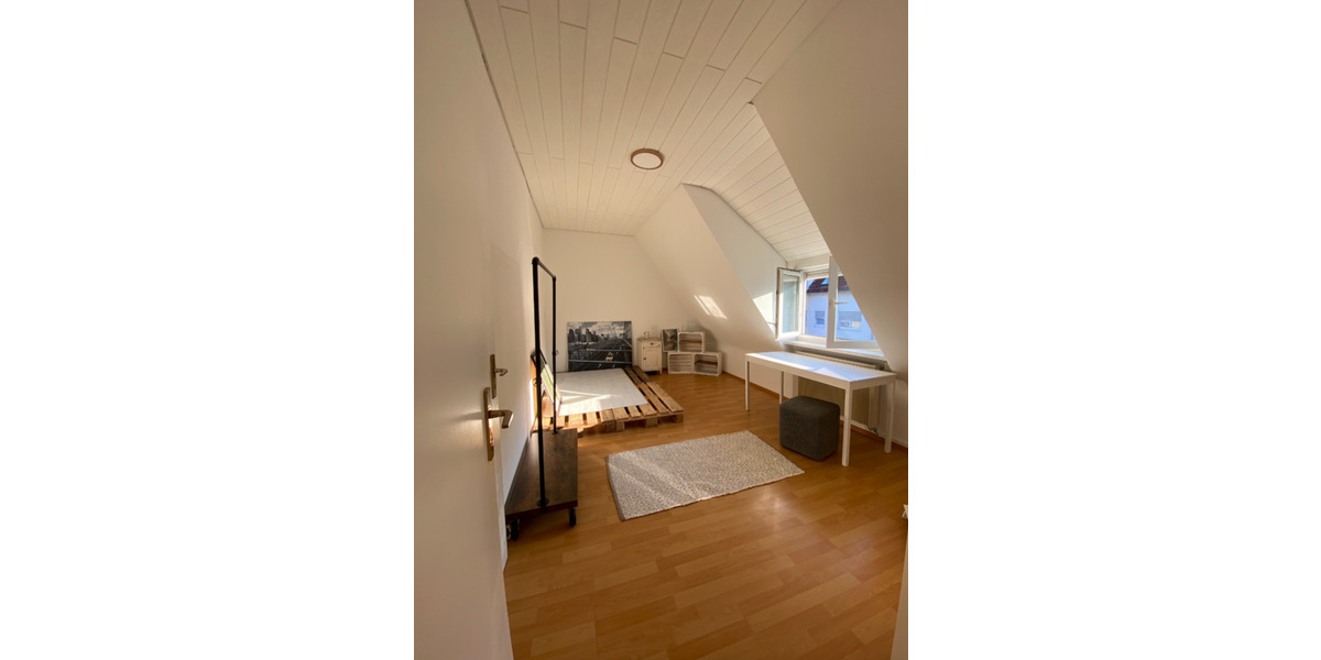 Dachgeschoßwohnung Neu-Ulm Ludwigsfeld - 3 Zimmer, 62 m&sup2;, 229.000&euro; | Angebot:25544326