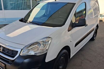 Peugeot Partner 44.000 km 9.290 &euro; Neu-Ulm 89231