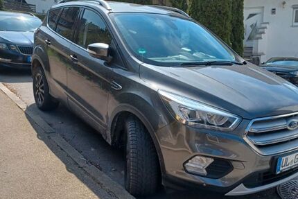 Ford Kuga 108.500 km 13.700 &euro; Blaustein 89134