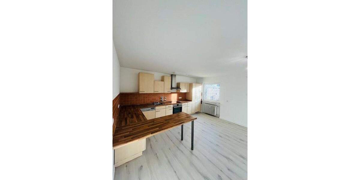 Etagenwohnung Laichingen - 3 Zimmer, 108 m&sup2;, 300.000&euro; | Angebot:25735202