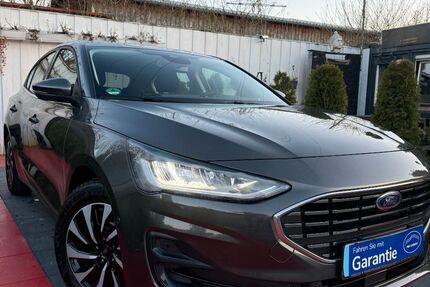 Ford Focus 18.000 km 19.750 &euro; Ichenhausen 89335