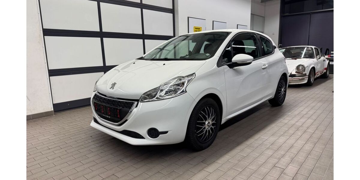 Peugeot 208 107.000 km 3.499 &euro; Weißenhorn 89264
