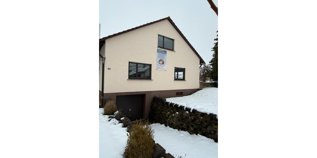 Einfamilienhaus Bernstadt - 8 Zimmer, 185 m&sup2;, 495.000&euro; | Angebot:26048978