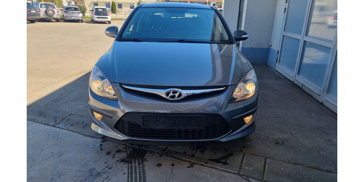 Hyundai i30 150.865 km 4.950 &euro; Neu-Ulm 89231