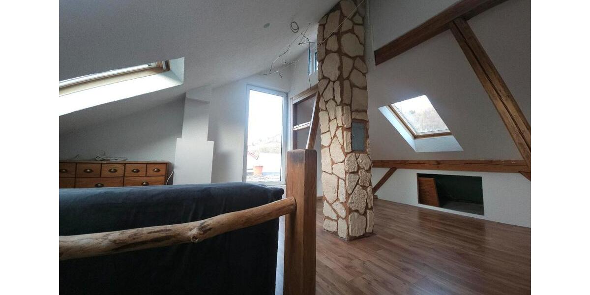 Etagenwohnung Ulm Obertalfingen - 4 Zimmer, 108 m&sup2;, 1.100&euro; | Angebot:26237127