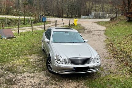 Mercedes-Benz E 320 140.000 km 6.499 &euro; Ulm 89075